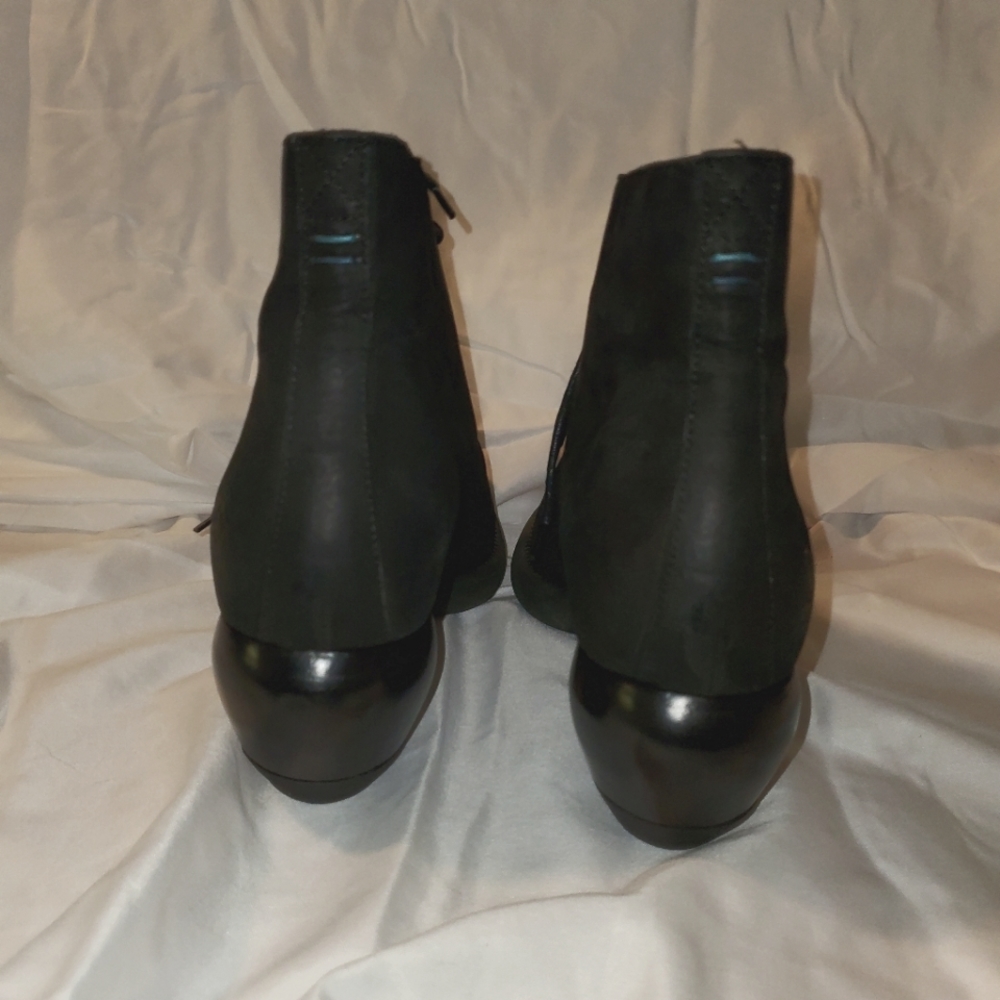 Fluevog Boot - Picture 4 of 12